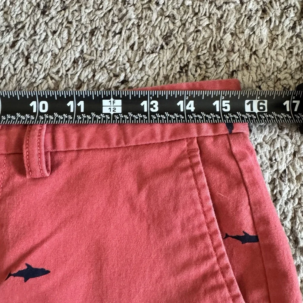 Old Navy Ultimate Slim Shorts 30 Red‎ Shark Print Chino Casual Summer